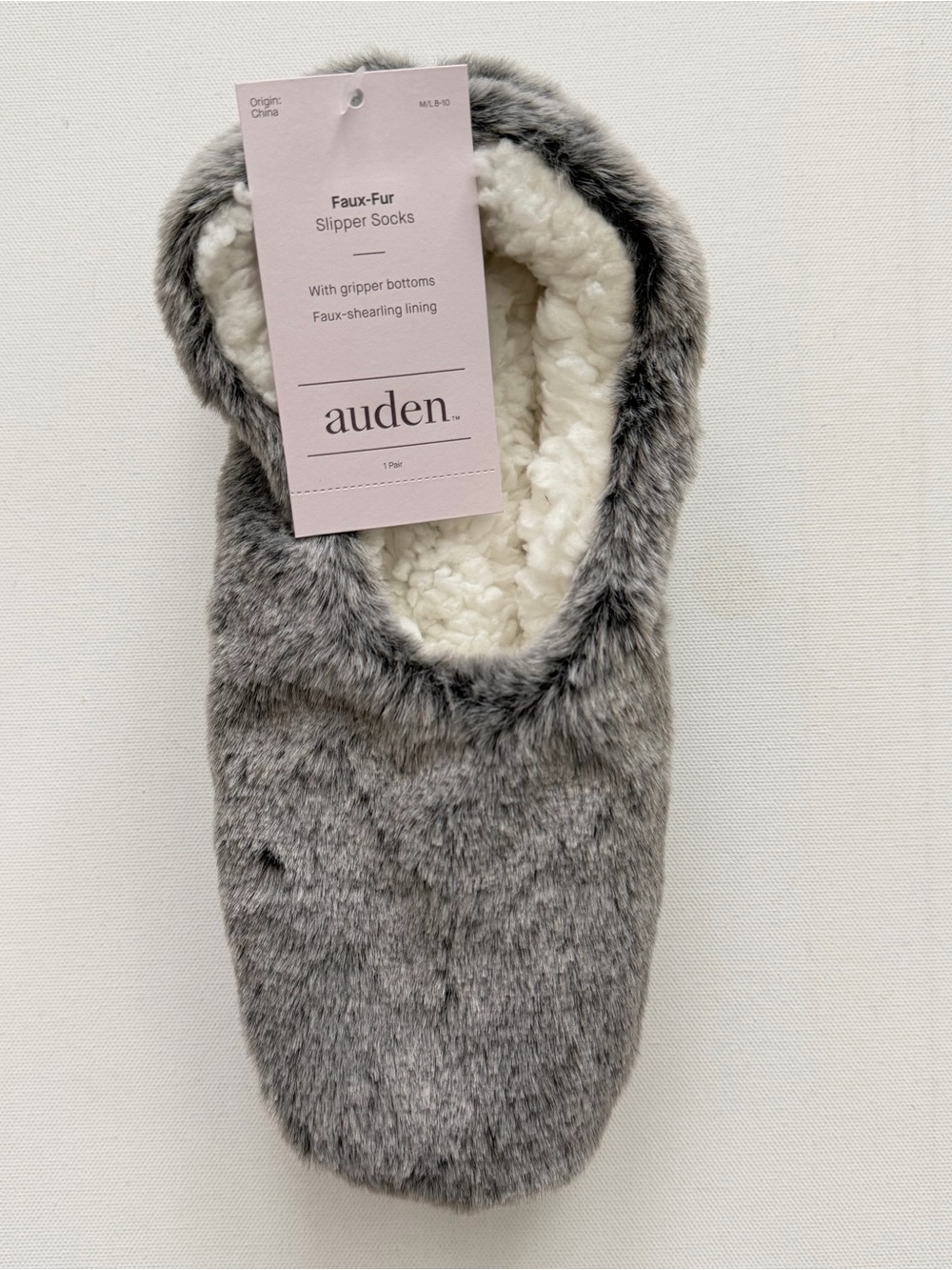 Auden Faux Plush Cozy Pull-on Slipper Socks with Grippers Size M/L